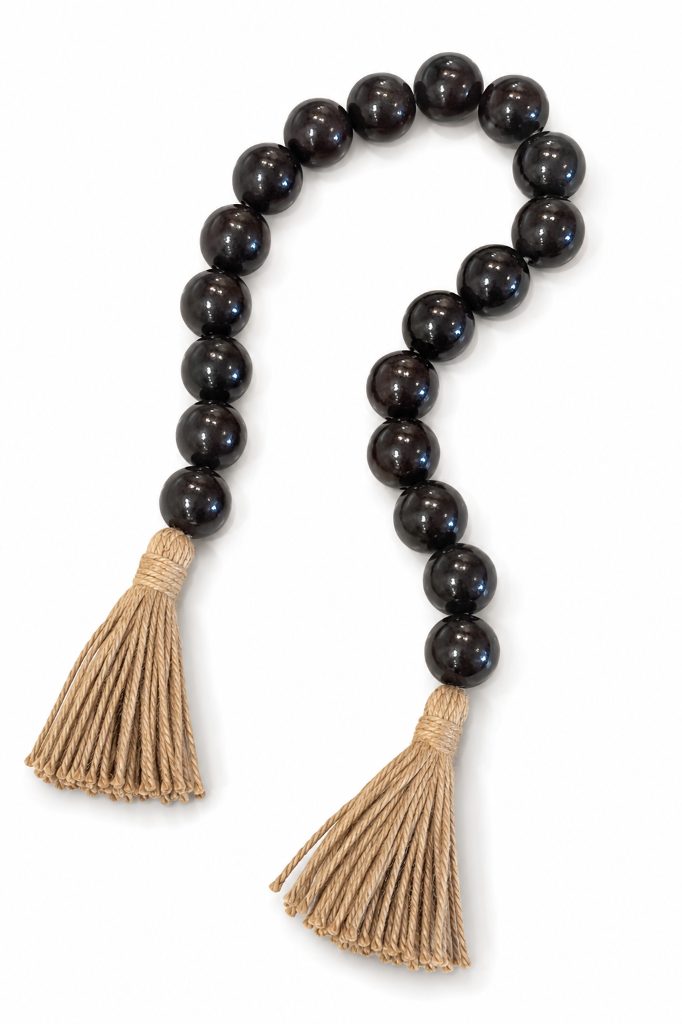 Collar cuentas negras