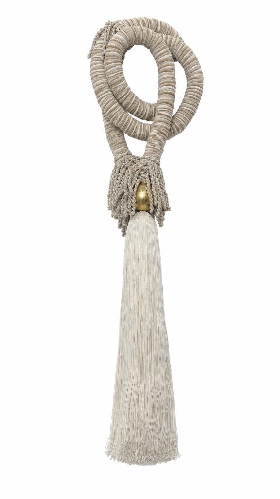 Collar Decorativo Anudado