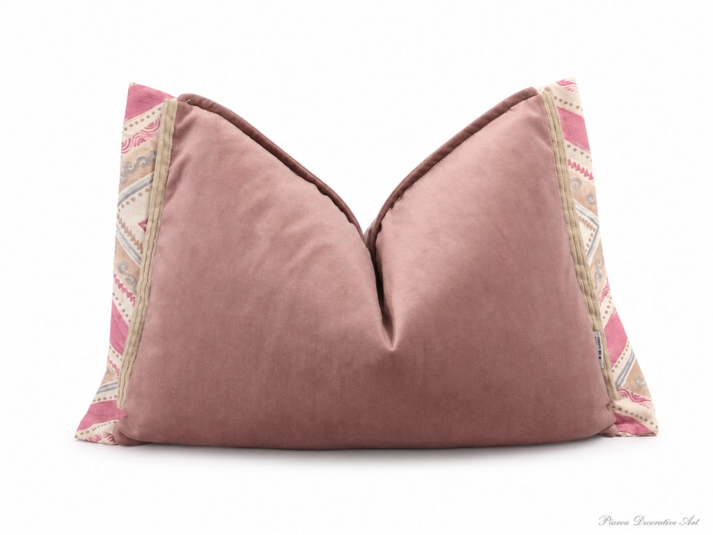 Cojín Signature Rosa