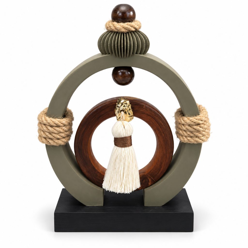 Escultura aro con borla